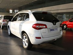 2012款 2.5 CVT 四驱舒适导航版 5座