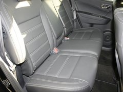 2012款 2.5 CVT 四驱舒适导航版 5座