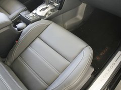 2012款 2.5 CVT 四驱舒适导航版 5座