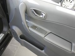 2012款 2.5 CVT 四驱舒适导航版 5座