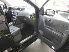 2012款 2.5 CVT 四驱舒适导航版 5座