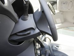 2012款 2.5 CVT 四驱舒适导航版 5座