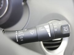 2012款 2.5 CVT 四驱舒适导航版 5座