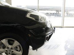 2012款 2.5 CVT 四驱舒适导航版 5座