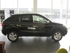 2012款 2.5 CVT 四驱舒适导航版 5座