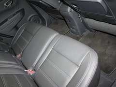2012款 2.5 CVT 四驱舒适导航版 5座