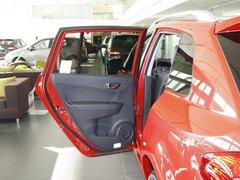 2012款 2.5 CVT 四驱舒适导航版 5座