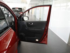 2012款 2.5 CVT 四驱舒适导航版 5座