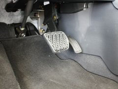 2012款 2.5 CVT 四驱舒适导航版 5座