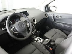 2012款 2.5 CVT 四驱舒适导航版 5座