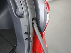 2012款 2.5 CVT 四驱舒适导航版 5座