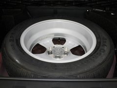 2012款 2.5 CVT 四驱舒适导航版 5座