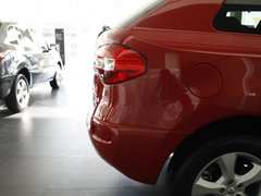 2012款 2.5 CVT 四驱舒适导航版 5座