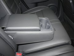 2012款 2.5 CVT 四驱舒适导航版 5座