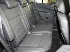 2012款 2.5 CVT 四驱舒适导航版 5座