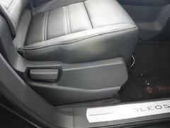 2012款 2.5 CVT 四驱舒适导航版 5座