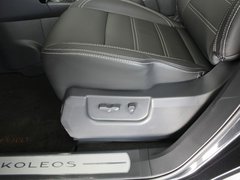2012款 2.5 CVT 四驱舒适导航版 5座