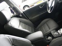 2012款 2.5 CVT 四驱舒适导航版 5座
