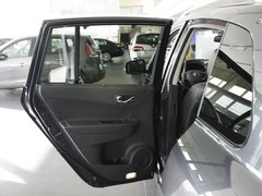 2012款 2.5 CVT 四驱舒适导航版 5座