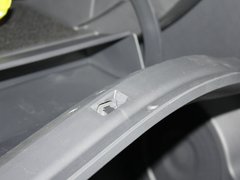 2012款 2.5 CVT 四驱舒适导航版 5座
