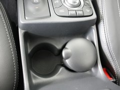 2012款 2.5 CVT 四驱舒适导航版 5座