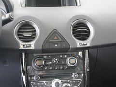 2012款 2.5 CVT 四驱舒适导航版 5座