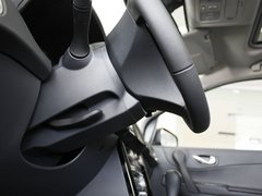 2012款 2.5 CVT 四驱舒适导航版 5座