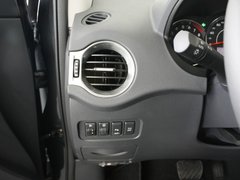 2012款 2.5 CVT 四驱舒适导航版 5座