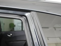 2012款 2.5 CVT 四驱舒适导航版 5座