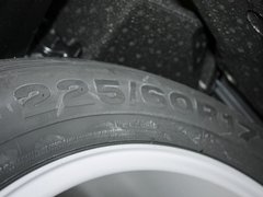2012款 2.5 CVT 四驱舒适导航版 5座