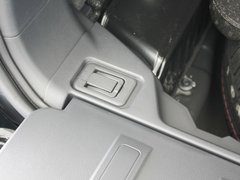 2012款 2.5 CVT 四驱舒适导航版 5座