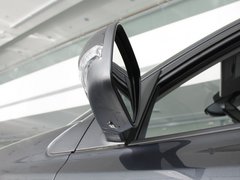 2012款 2.5 CVT 四驱舒适导航版 5座