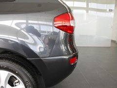 2012款 2.5 CVT 四驱舒适导航版 5座