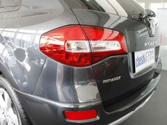 2012款 2.5 CVT 四驱舒适导航版 5座