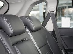 2012款 2.5 CVT 四驱舒适导航版 5座