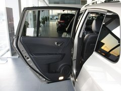 2012款 2.5 CVT 四驱舒适导航版 5座