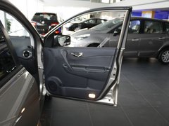 2012款 2.5 CVT 四驱舒适导航版 5座