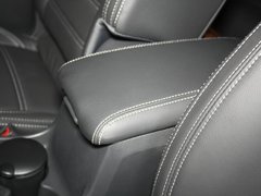 2012款 2.5 CVT 四驱舒适导航版 5座