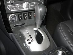 2012款 2.5 CVT 四驱舒适导航版 5座