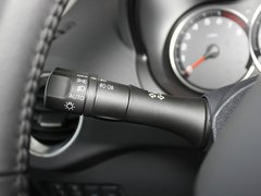 2012款 2.5 CVT 四驱舒适导航版 5座