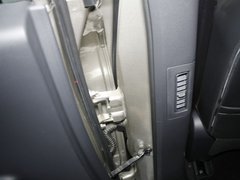 2012款 2.5 CVT 四驱舒适导航版 5座