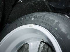 2012款 2.5 CVT 四驱舒适导航版 5座