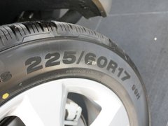 2012款 2.5 CVT 四驱舒适导航版 5座
