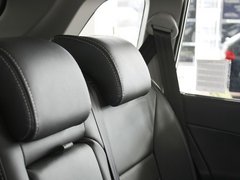 2012款 2.5 CVT 四驱舒适导航版 5座