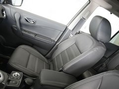 2012款 2.5 CVT 四驱舒适导航版 5座