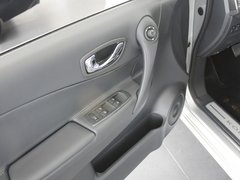 2012款 2.5 CVT 四驱舒适导航版 5座