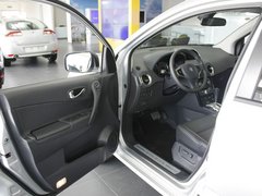 2012款 2.5 CVT 四驱舒适导航版 5座