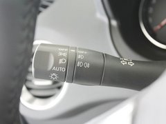 2012款 2.5 CVT 四驱舒适导航版 5座