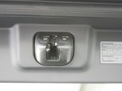 2012款 2.5 CVT 四驱舒适导航版 5座