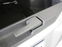 2012款 2.5 CVT 四驱舒适导航版 5座